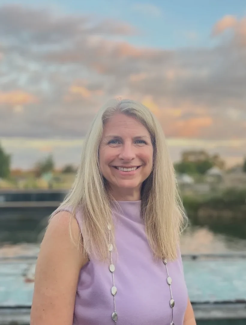 Deb Hendy, Registered Psychotherapist